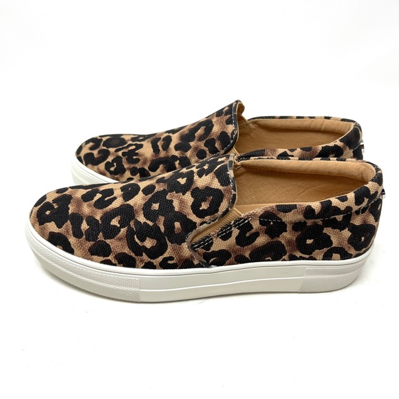 Steve Madden Leopard Cheetah Animal Print Slip On Loafers Sneakers - Picture 2 of 10